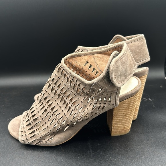 tan suede Jeffrey Campbell Quebec cutout open toe block heels size 9 - Picture 2 of 6